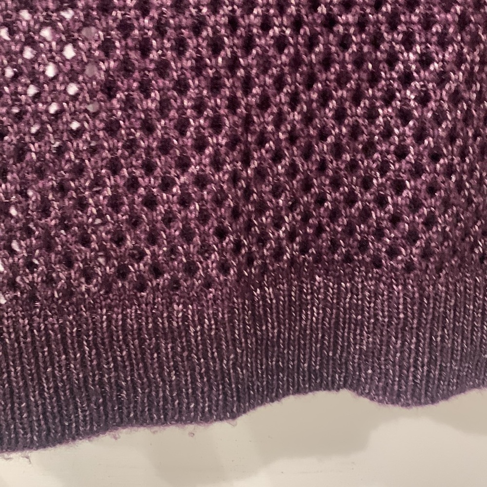 Sweater - Picture 5 of 6